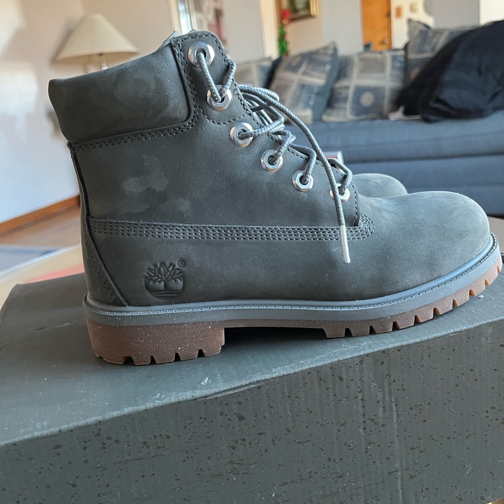 Timberland Dark Gray Lace-Up Boots - Picture 4 of 7